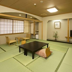 Japanese-Style Room